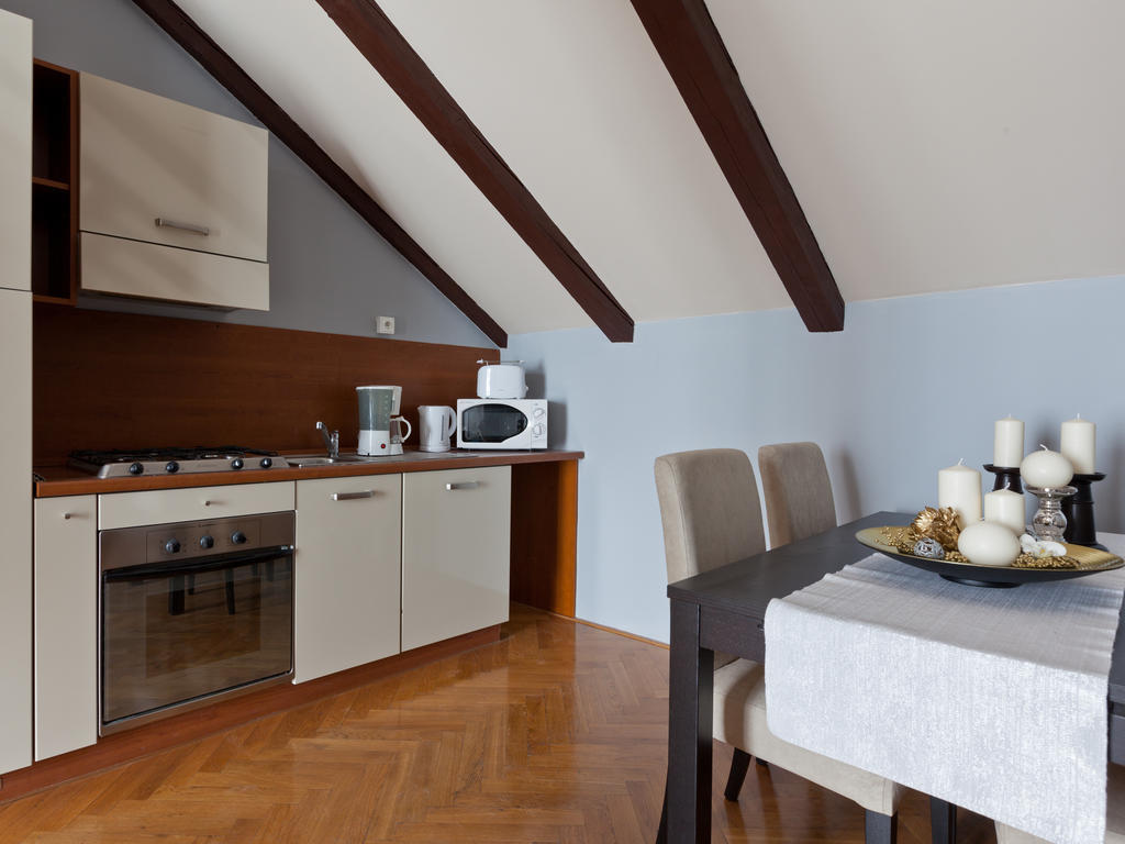 Prague Holiday Apartments 4*